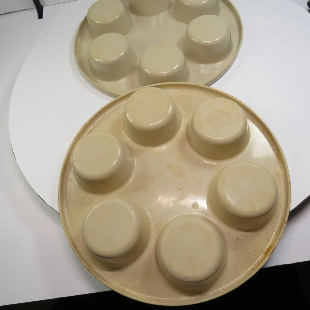 Vintage Anchor Hocking MicroWare (2) Muffin/cupcake Pans